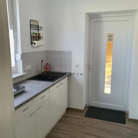 Modern Und Mittendrin, Das Ist Monty Wittenberge Exterior foto